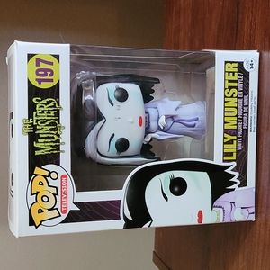 POP! Vinyl figure Lily Munster. Funko pop vinyl